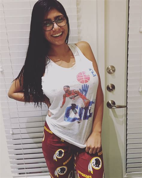 mia khalifa nude picture|Mia Khalifa Pics, Photo Galleries & Nude Pictures 